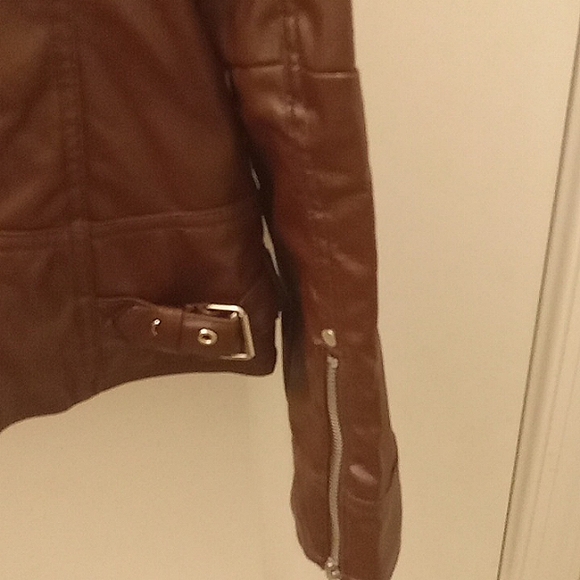 Jacket - Picture 7 of 7